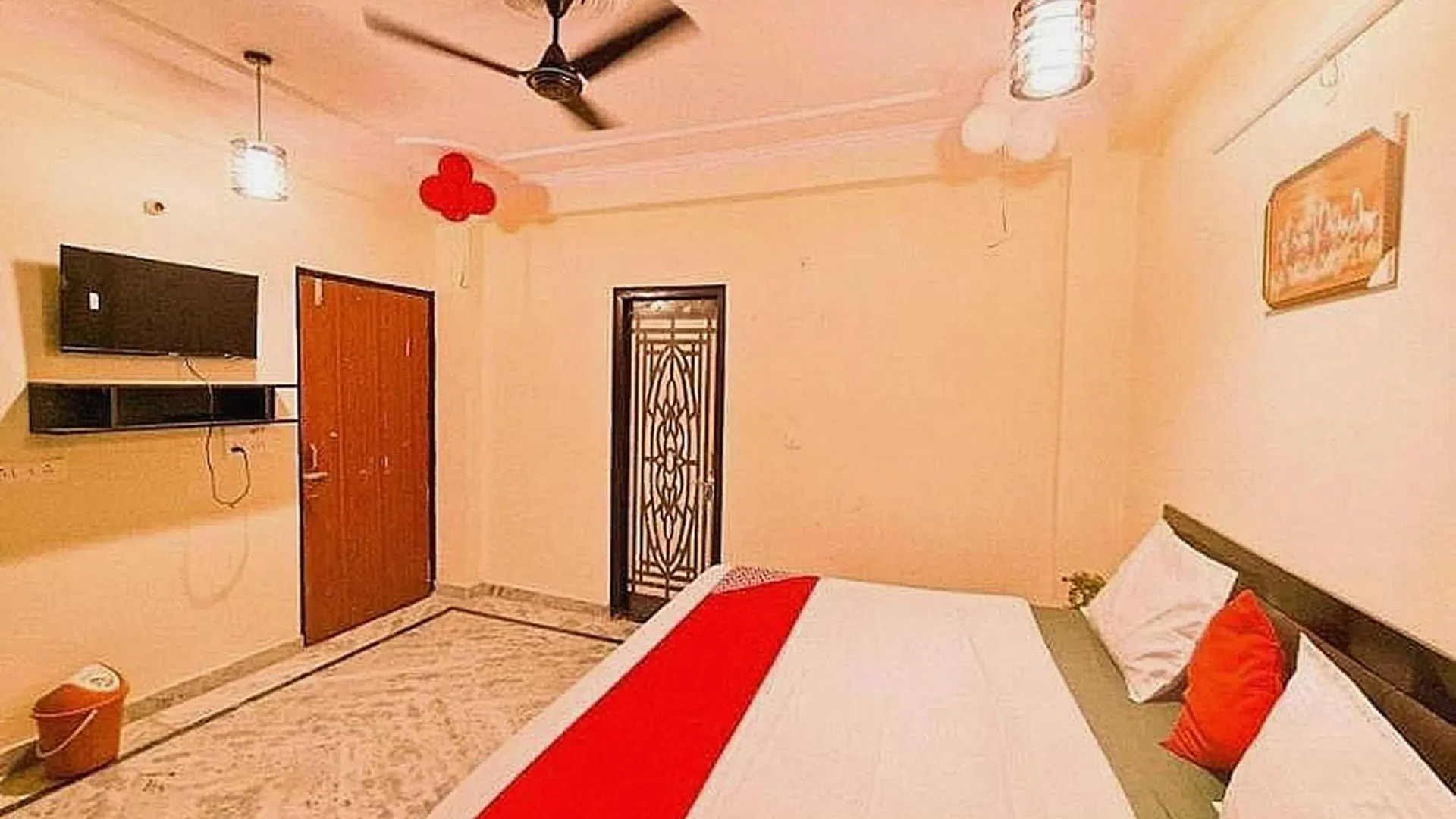 Hotel O Lal Residency Delhi